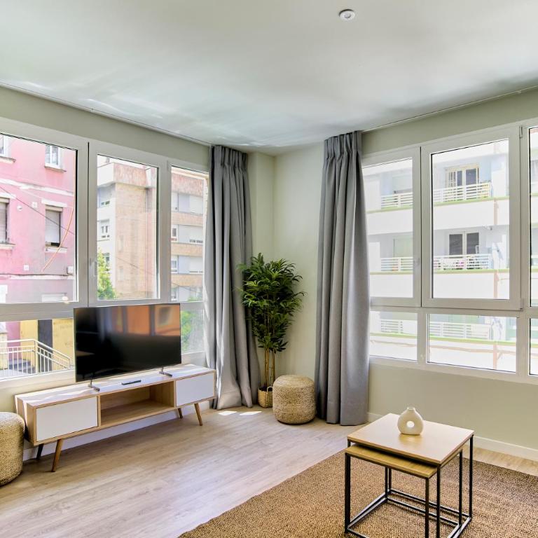 Apartamentos Olivia by gaiarooms - Estudio Superior - 30