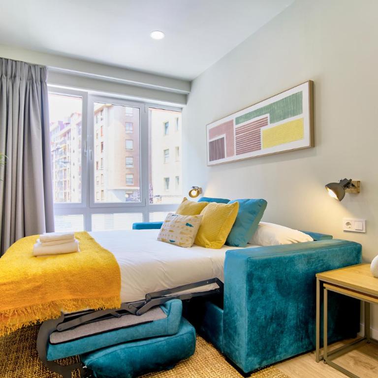 Apartamentos Olivia by gaiarooms - Estudio con sofá cama - 7