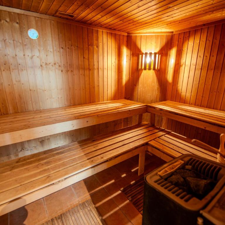 Clouds Studio Alpin Luxury View and Pool - Apartment mit 1 Schlafzimmer, Balkon und Bergblick - 4