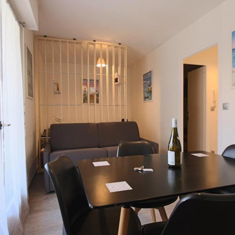 Studio 25 m2 l'Aix'quise, hyper centre-ville, balcon - Apartment mit 1 Schlafzimmer - 1
