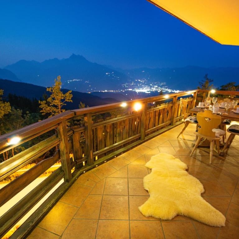 Clouds Studio Alpin Luxury View and Pool - Apartment mit 1 Schlafzimmer, Balkon und Bergblick - 24
