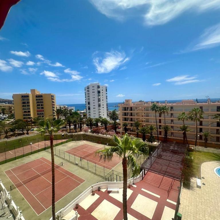 Seaside Two Bedroom Apartment - Apartamento de 2 dormitorios con balcón y vistas al mar - 2