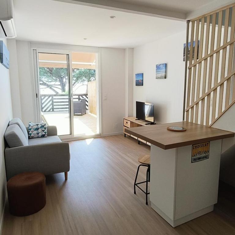 Appartement Vue Bassin - Appartement 2 Chambres - Vue sur Mer - 4