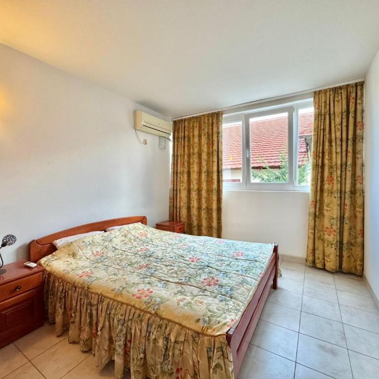 The Four Fish - Two-Bedroom Apartment - 3
