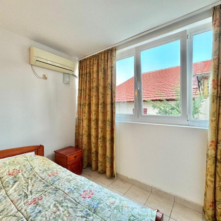 The Four Fish - Two-Bedroom Apartment - 17