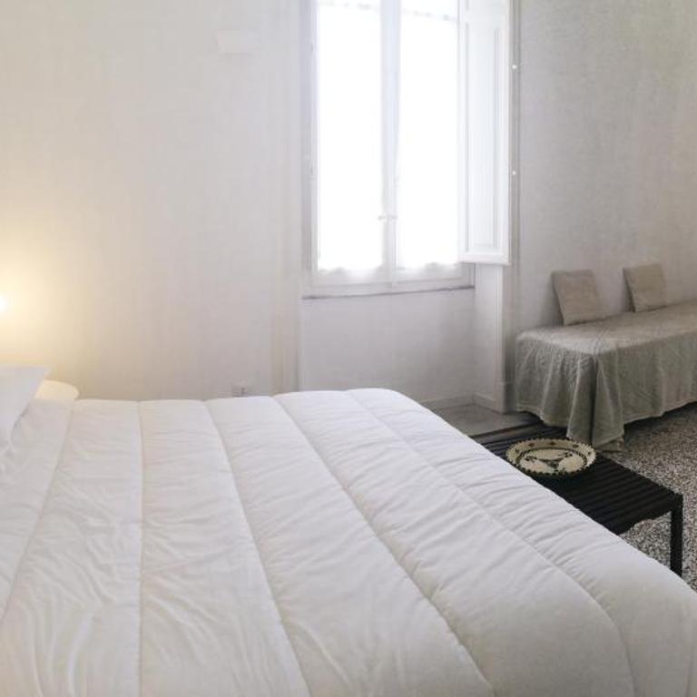 B&B Angioy 18 - Superior Double Room - 1