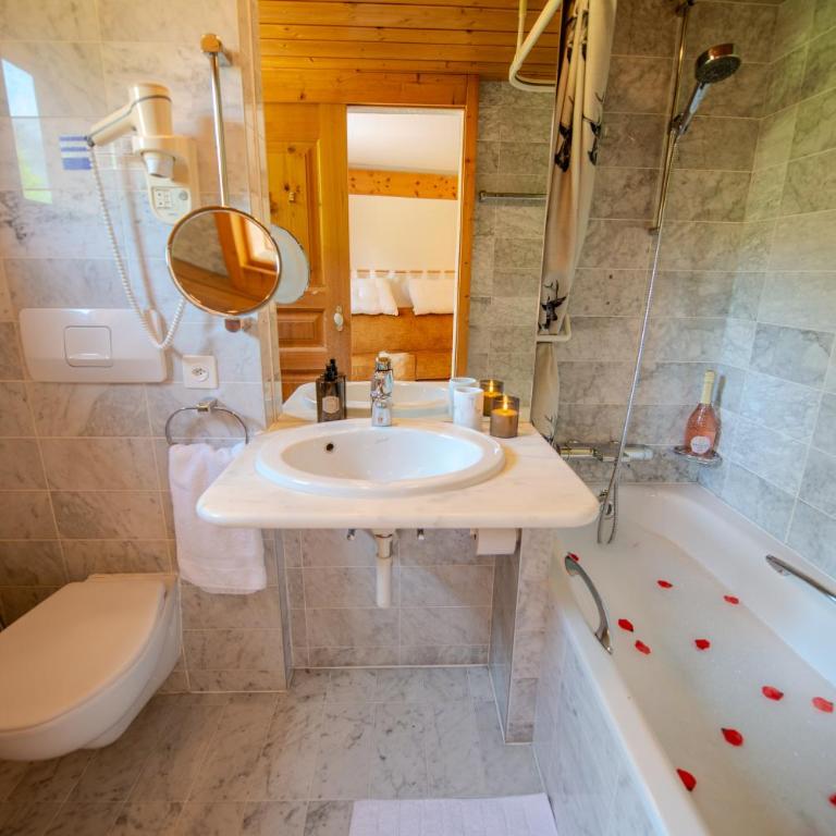 Clouds Studio Alpin Luxury Cozy and Pool - Appartamento Superior - 12