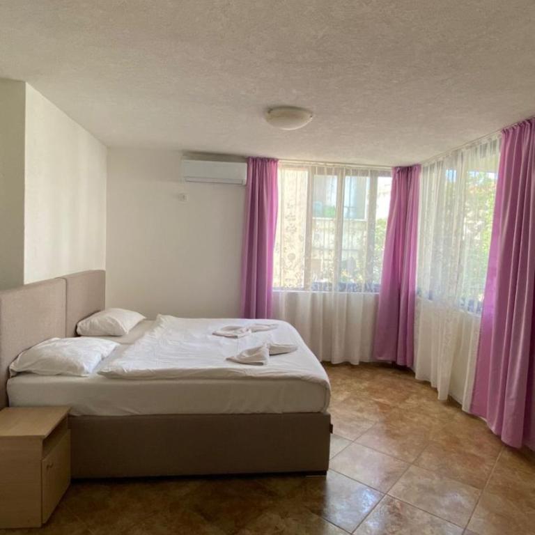 Saki Apartments - Classic Quadruple Room - 3