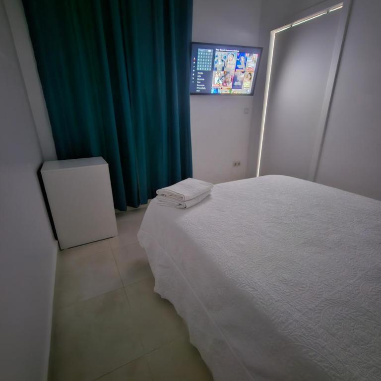 Alojame Valencia - One-Bedroom Apartment - 10