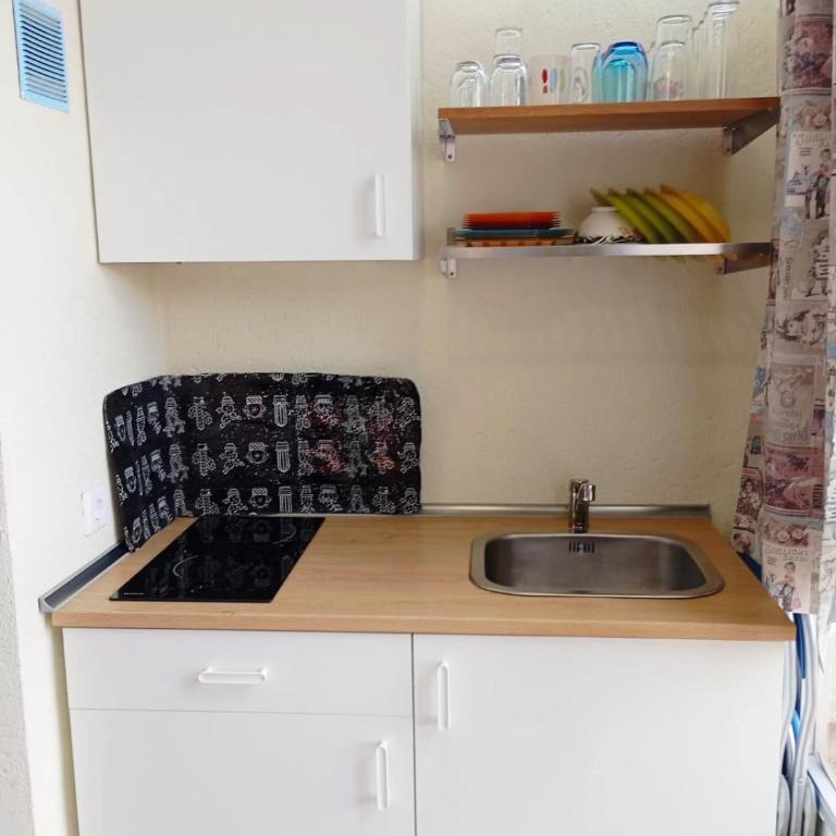 Bright studio with Pool, Torrecilla Beach - Apartamento de 1 dormitorio - 11