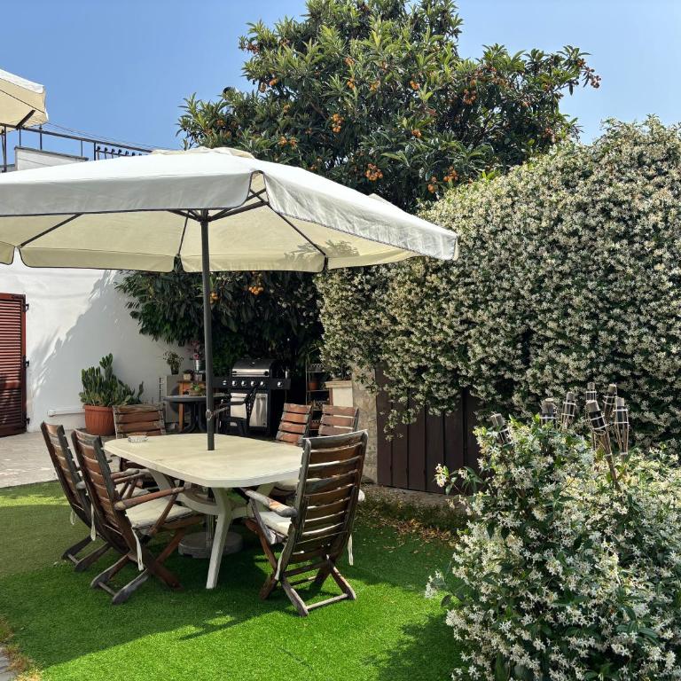 B&B IL TULIPANO free private parking - Camera Matrimoniale con Bagno Privato - 9
