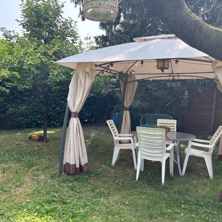 B&B IL TULIPANO free private parking - Camera Matrimoniale con Bagno Privato - 8