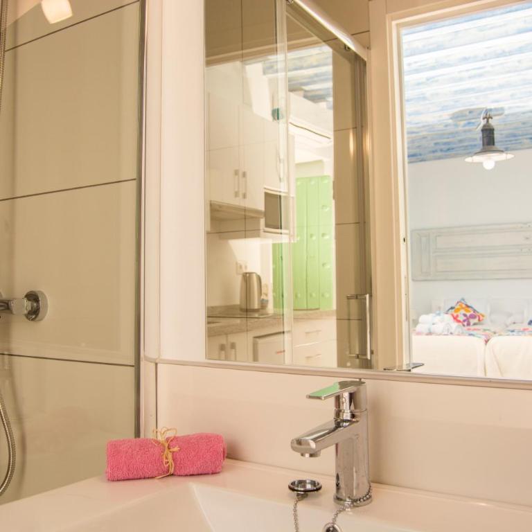 La Casa de la Costurera - Apartamento Estudio Azul - 2