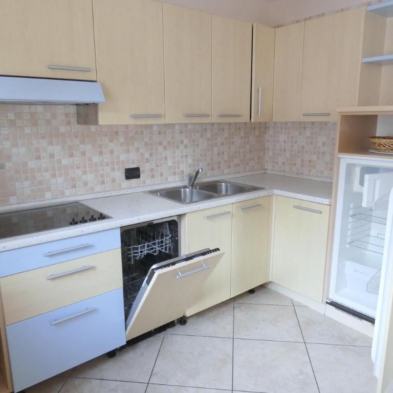 Casa Alessia - Appartamento con 2 Camere da Letto - 11