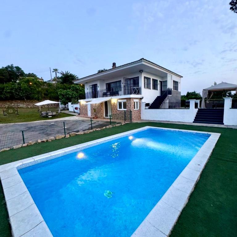 Casa del Roselles - Luxury Flat with Swimming-Pool in Lloret de Mar - Apartamento de 4 dormitorios con vistas a la piscina - 1