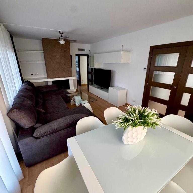 Casa del Roselles - Luxury Flat with Swimming-Pool in Lloret de Mar - Apartamento de 4 dormitorios con vistas a la piscina - 14