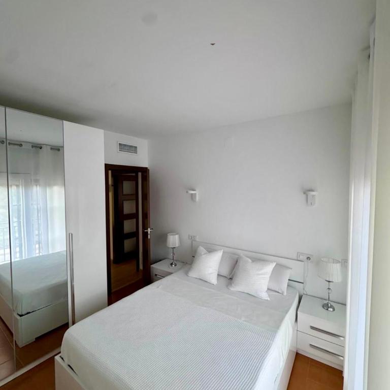 Casa del Roselles - Luxury Flat with Swimming-Pool in Lloret de Mar - Apartamento de 4 dormitorios con vistas a la piscina - 12