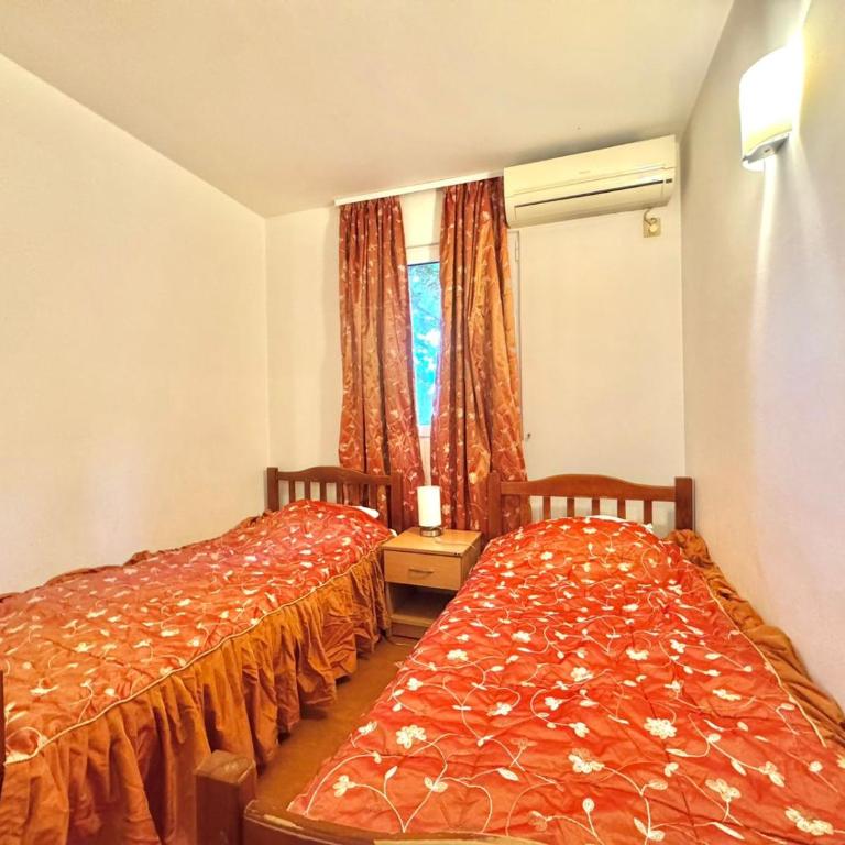 The Four Fish - Two-Bedroom Apartment - 9