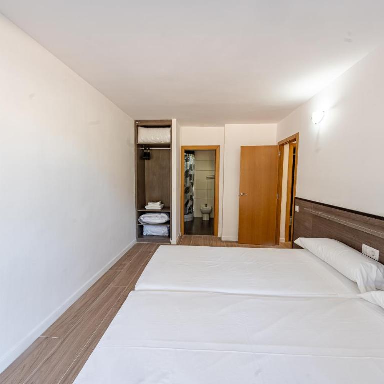 Park Suites Family Rentalmar - Two-Bedroom Apartment - 8