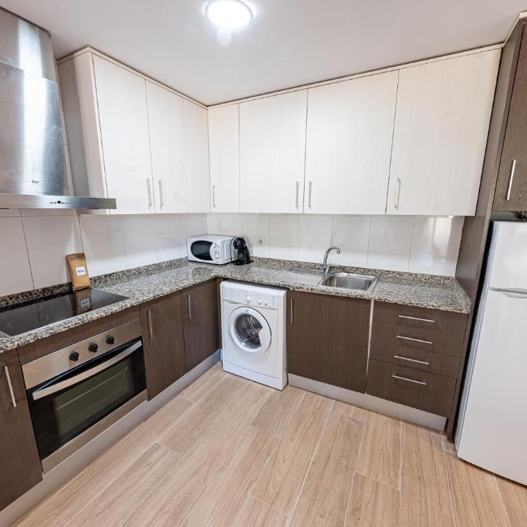 Park Suites Family Rentalmar - Two-Bedroom Apartment - 5
