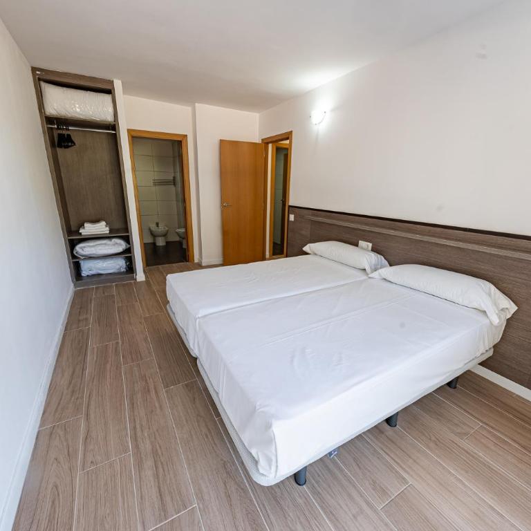 Park Suites Family Rentalmar - Two-Bedroom Apartment - 13
