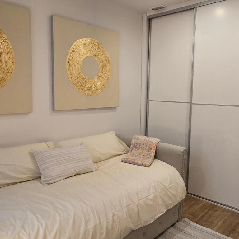 Opening Doors Summer Chic - Two-Bedroom Deluxe Apartment - 31