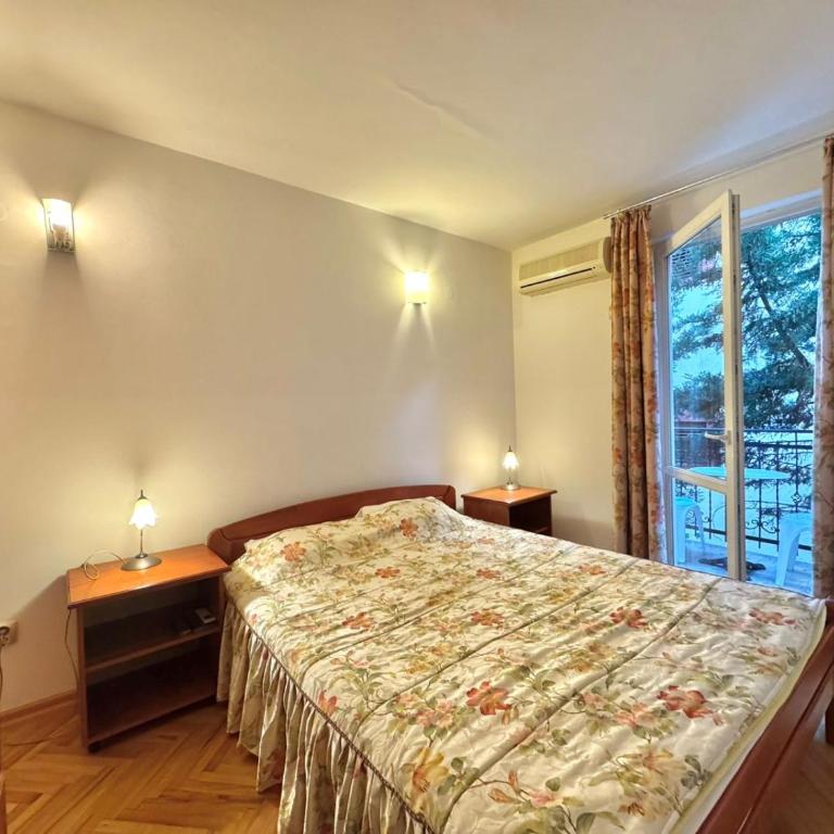 The Four Fish - Two-Bedroom Apartment - 15