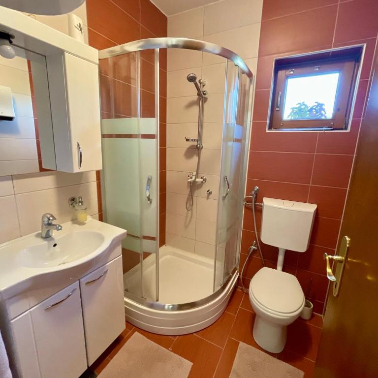 Una Rose - Three-Bedroom Villa - 19