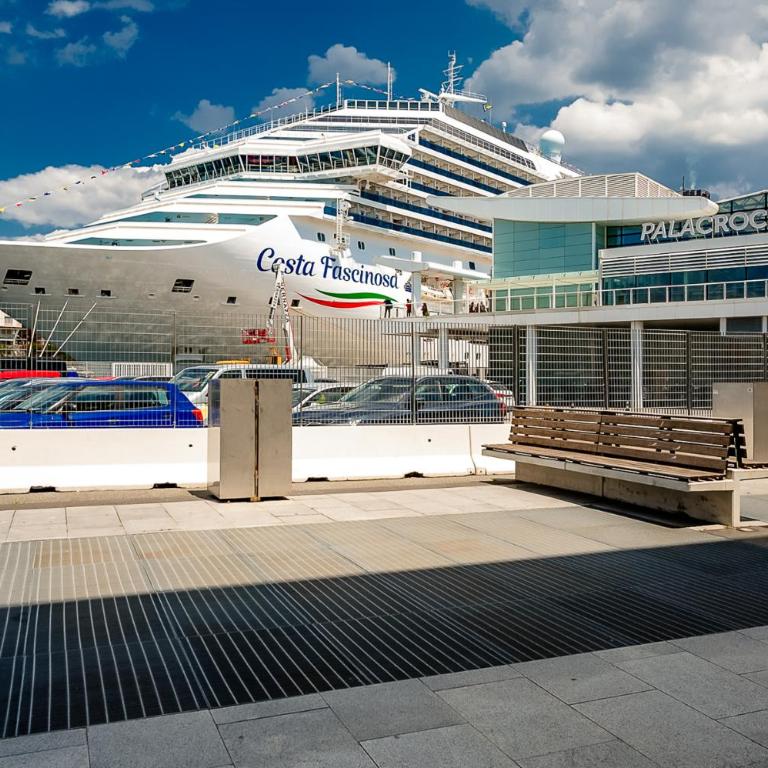 Center Refuge - Free Parking - Garden - Cruises - Appartamento con 2 Camere da Letto - 34