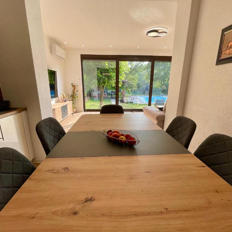 Una Rose - Three-Bedroom Villa - 7