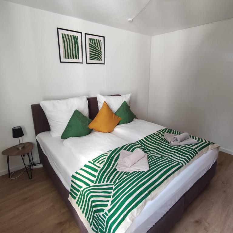 Sauna, Pool und Gartenzugang oder Balkon - Appartement 1 Chambre avec Balcon - 1