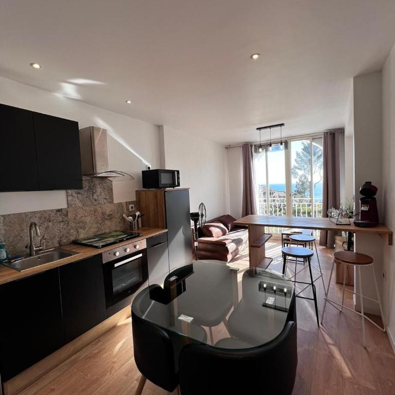 Cap Esterel, T2 pour 4 voyageurs, vue mer, parking et piscine - Apartment mit 1 Schlafzimmer - 1
