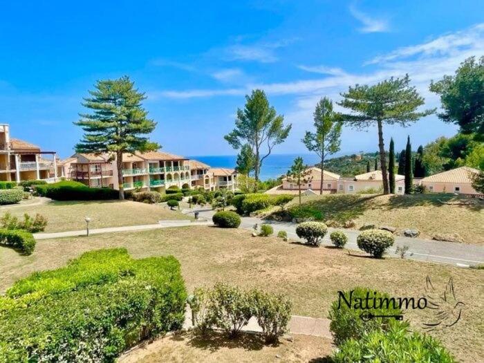 Cap Esterel, T2 pour 4 voyageurs, vue mer, parking et piscine - Apartment mit 1 Schlafzimmer - 8
