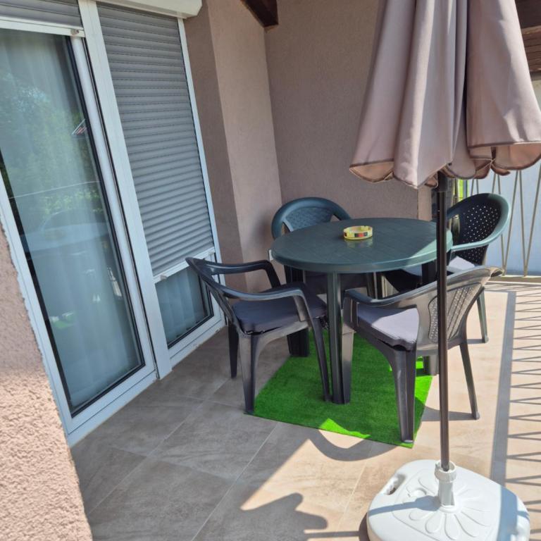 Apartman IN - Two-Bedroom Apartment - 6