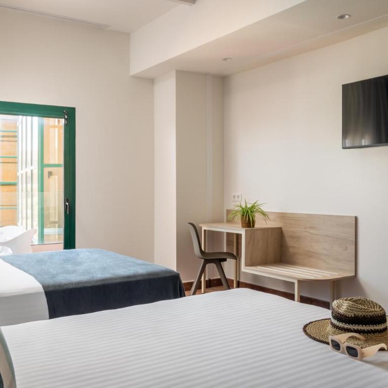 ALEGRIA Colonial Mar Aquafun - Double Room (3 Adults) - 6