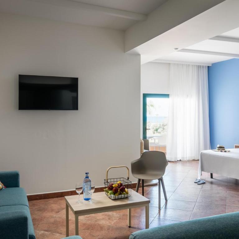 ALEGRIA Colonial Mar Aquafun - Suite (2 Adults) - 12