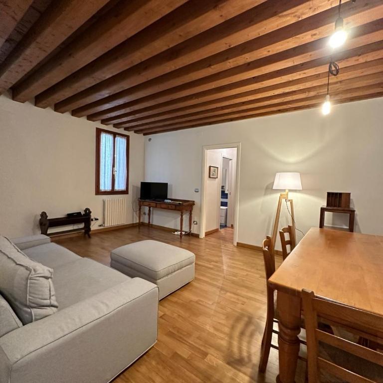 Suite Rialto - Appartamento con 2 Camere da Letto - 4