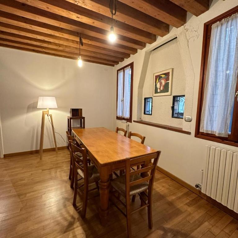 Suite Rialto - Appartamento con 2 Camere da Letto - 12