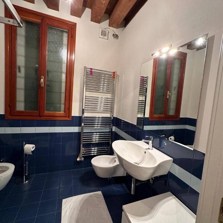 Suite Rialto - Appartamento con 2 Camere da Letto - 19