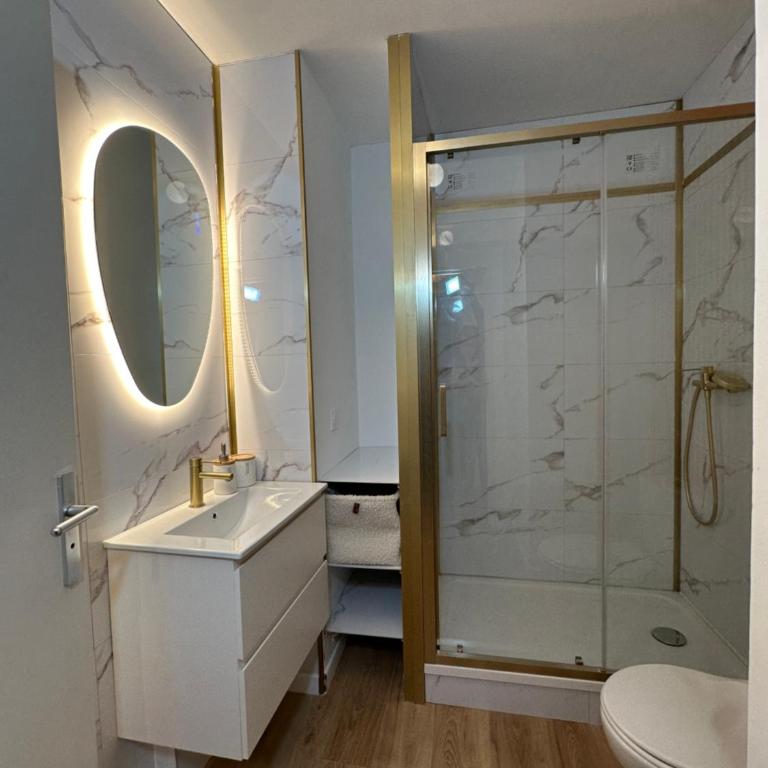 Studio MBS 2- Cosy, Tramway, Wifi, Parking, Equipé - Appartamento con 1 Camera da Letto - 31