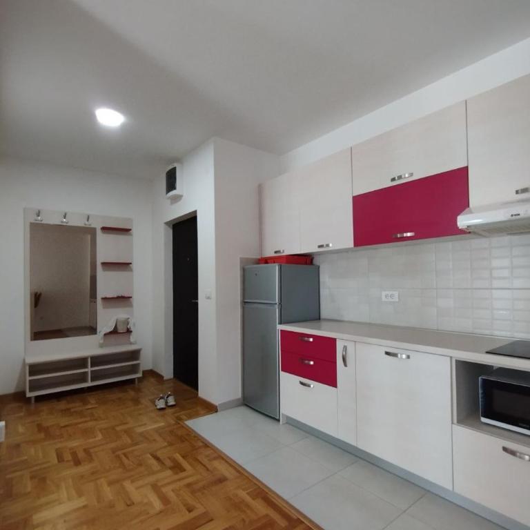 Becici Akacia Apartments - One-Bedroom Apartment - 6