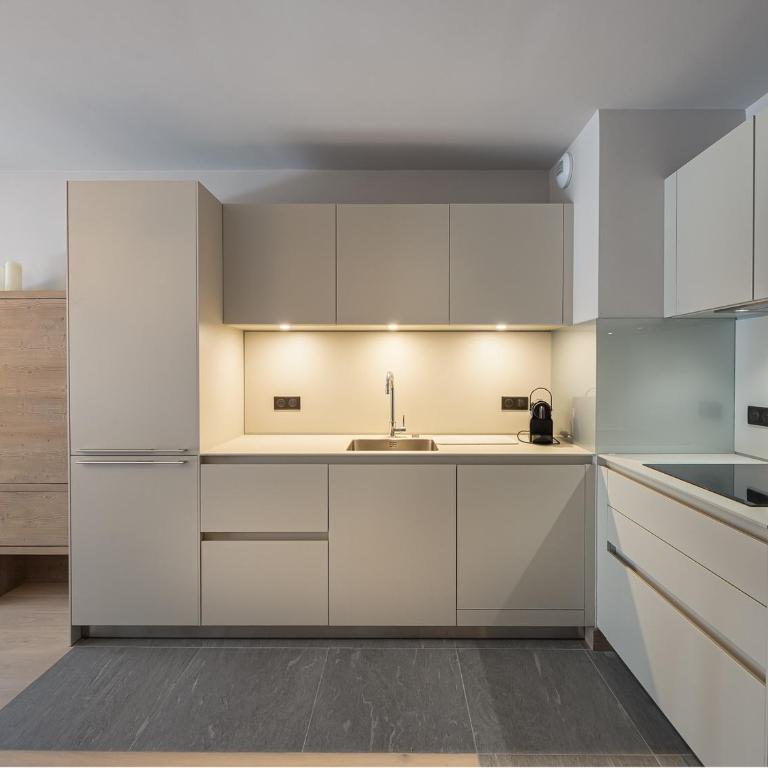 Appartement à Rochebrune avec Piscine, Sauna et Proximité Centre Megève - FR-1-569-29 - Appartement (5 Adultes) - 13