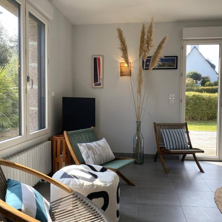 Grande maison au centre de Perros-Guirec avec jardin, terrasse et WIFI - FR-1-368-460 - Ferienhaus - 31