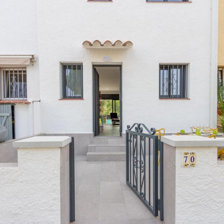 Milenial Immo Triangle - House with barbecue and swimming pool - Casa de 2 dormitorios - 24
