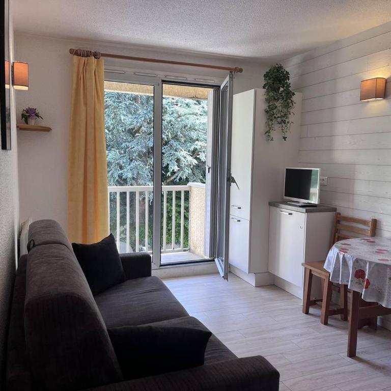 Studio confortable 3/4 pers. avec parking à Cauterets - FR-1-812-12 - Apartment - 8