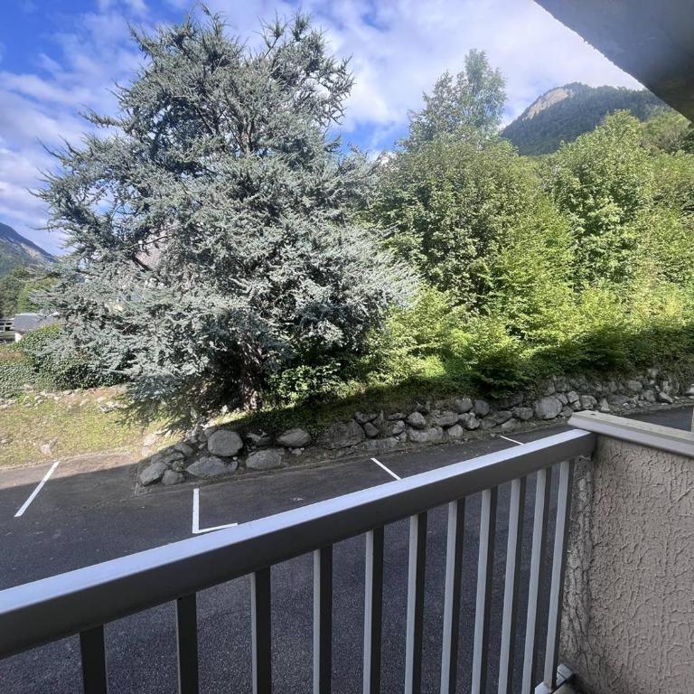 Studio confortable 3/4 pers. avec parking à Cauterets - FR-1-812-12 - Apartment - 12