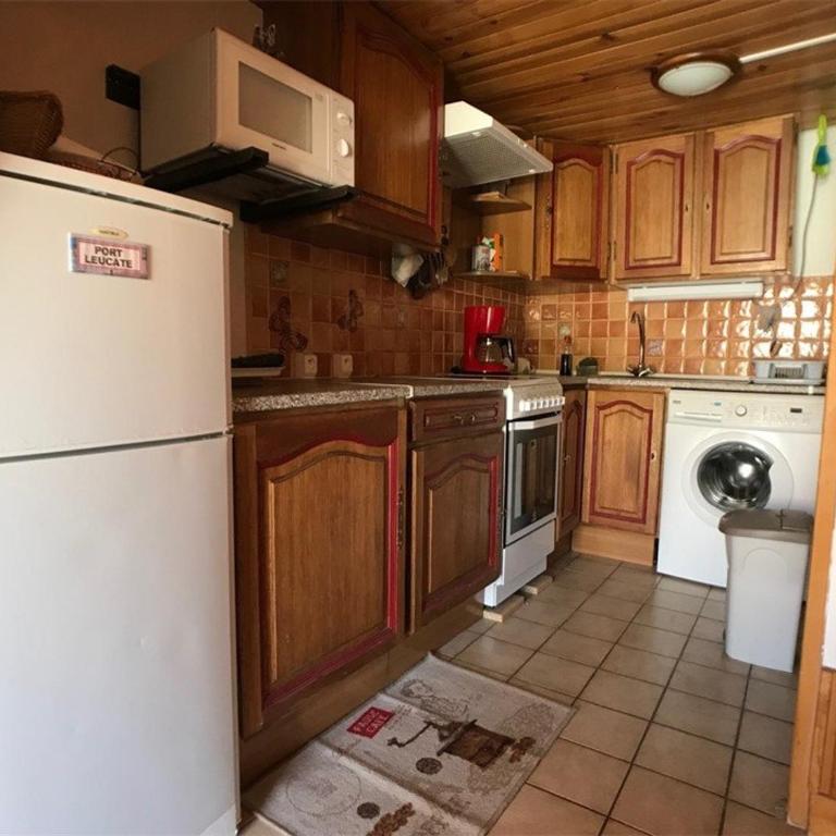 Villa avec Mezzanine et Cabine 4 Pers à Port Leucate, Parking inclus - FR-1-81-138 - Villa - 10