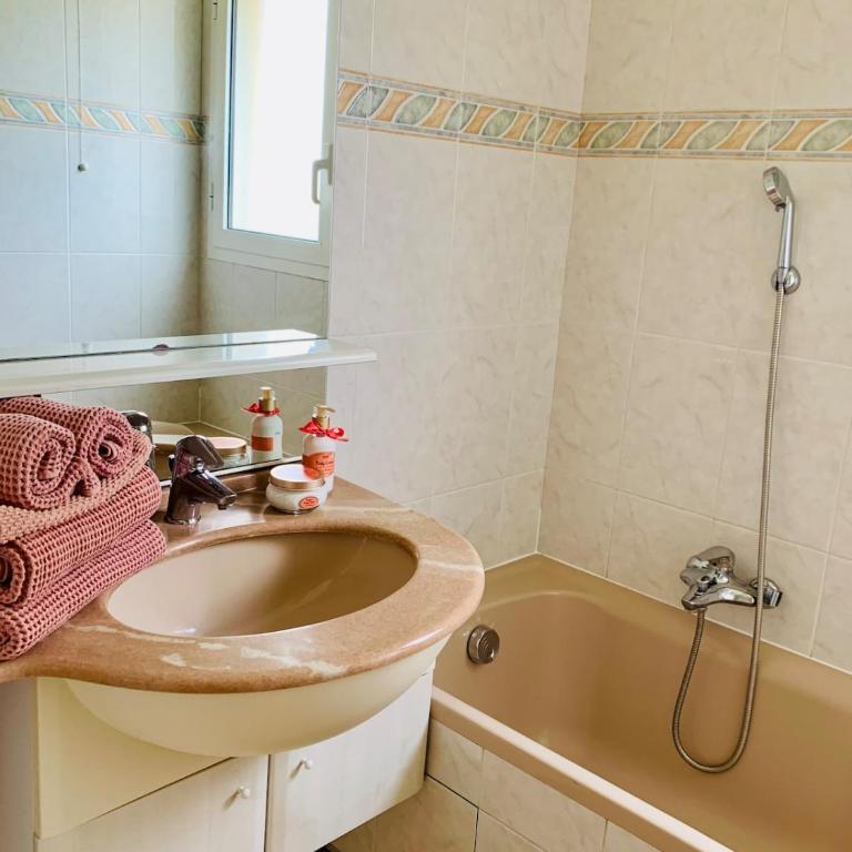 Charming apartment with garden - Appartement 2 Chambres - 2