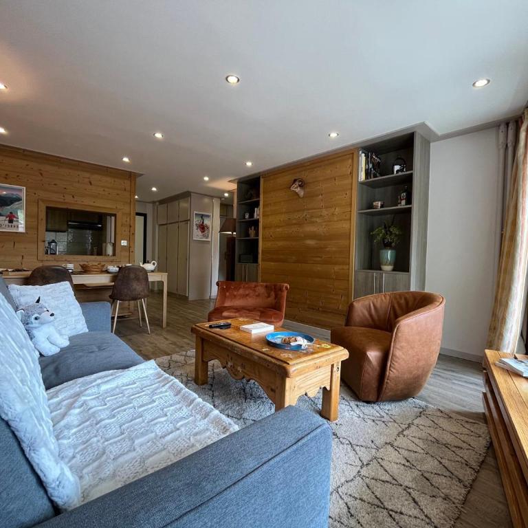 Appartement moderne avec balcon, WiFi et cuisine équipée - FR-1-694-168 - Appartement - 16