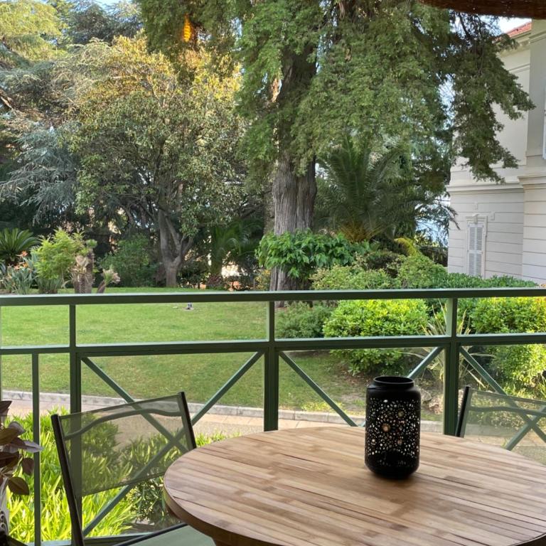 Villa Francia 2P with splendid pool -private rental - Appartement 1 Chambre - 4